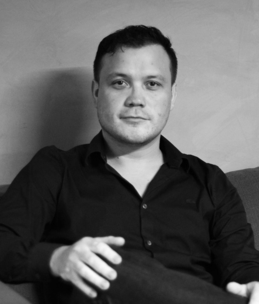 RAUL HERRERA    Director General